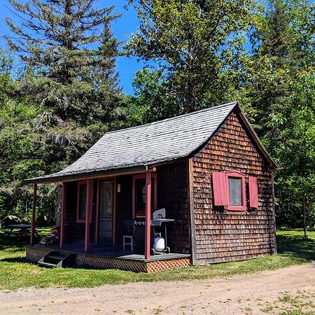 Riviere Petit Saguenay Villa Luaran gambar