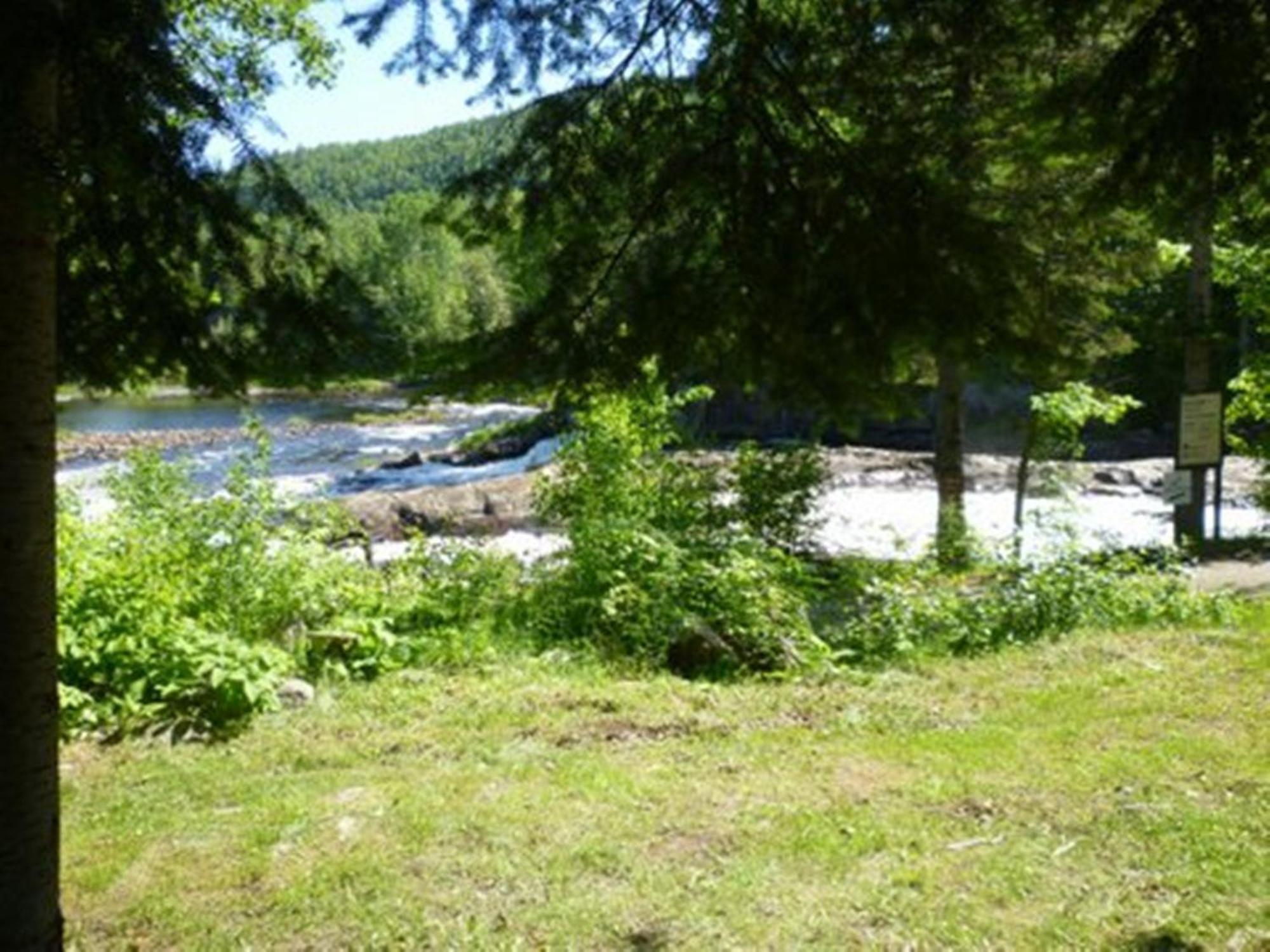 Riviere Petit Saguenay Villa Luaran gambar